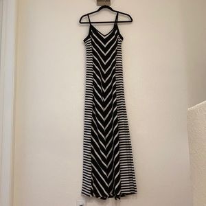 Striped Guess maxi dress